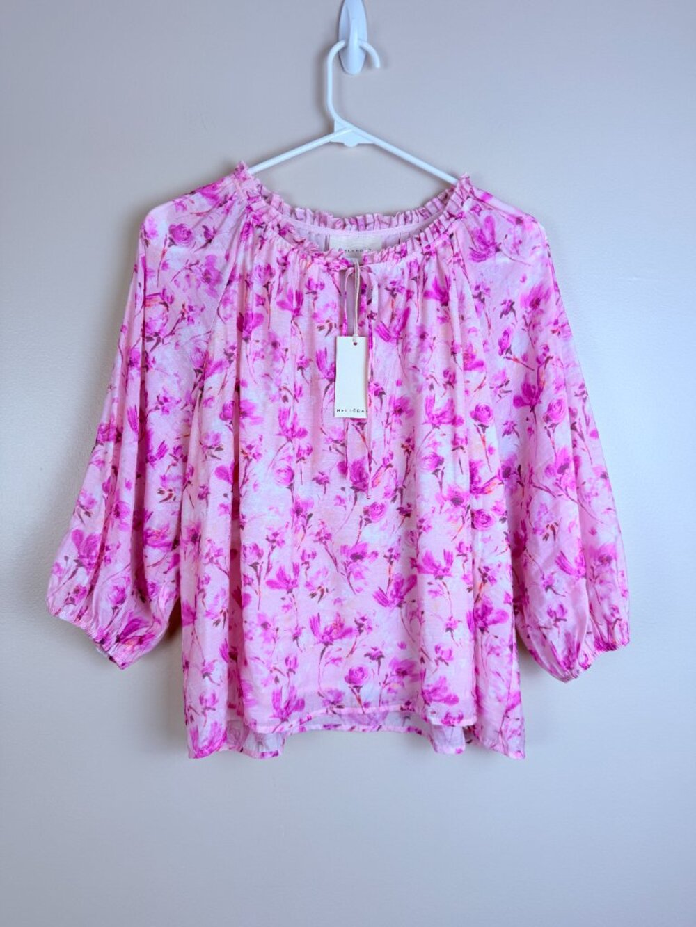 NWT MelloDay Floral Elastic Neck Fully Lined Blouse Size M